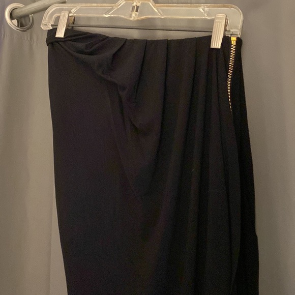 Fora Skirt - Picture 7 of 8